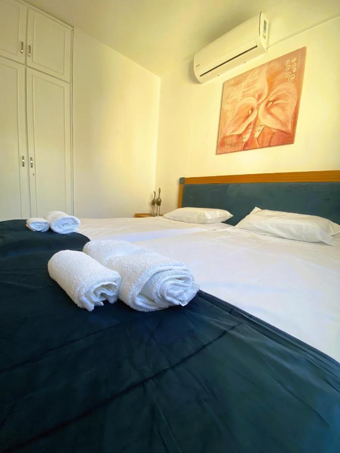 Penny'S Kato Paphos Apartment Extérieur photo