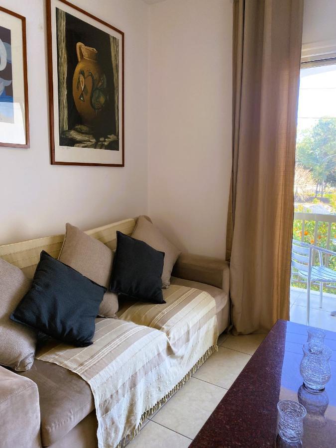Penny'S Kato Paphos Apartment Extérieur photo